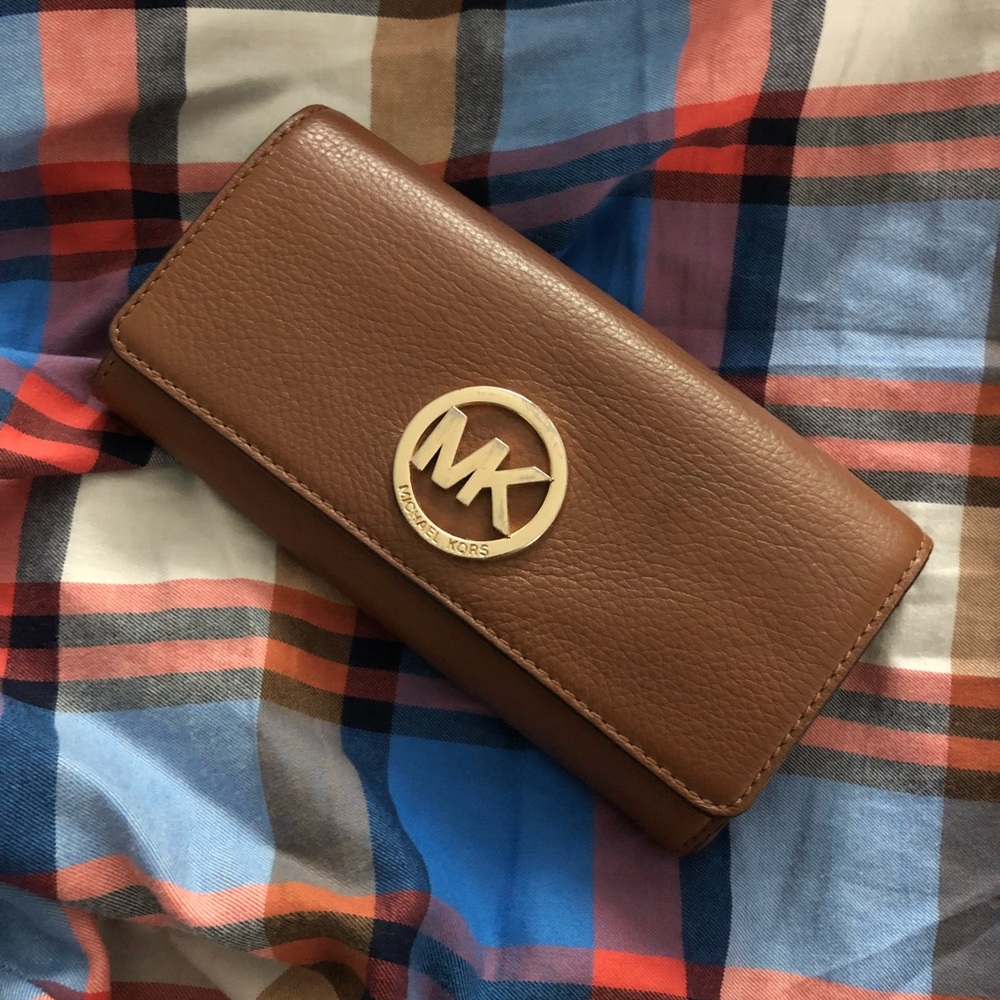 Michael Kors Jet Set Wallet